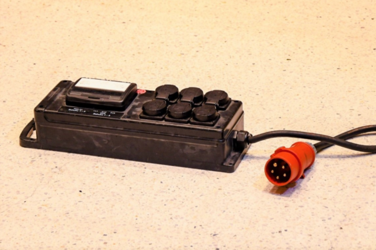 Stromverteilung 16 A CEE (max. 10kW)