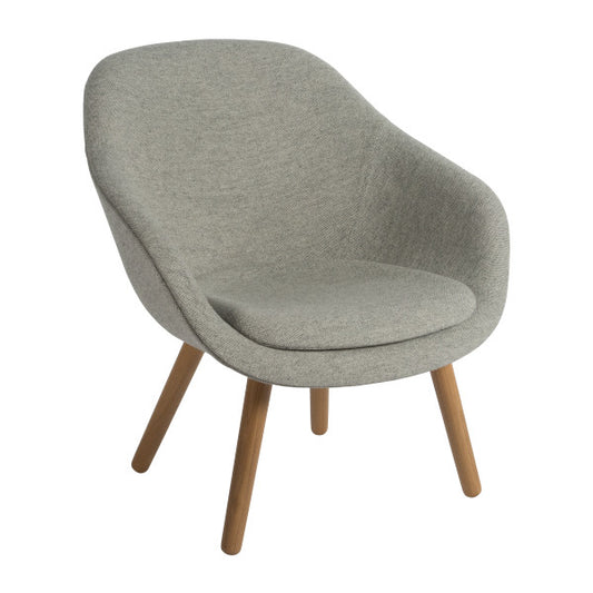 Sessel About a Lounge AAL 82 gepolstert grau/eiche
